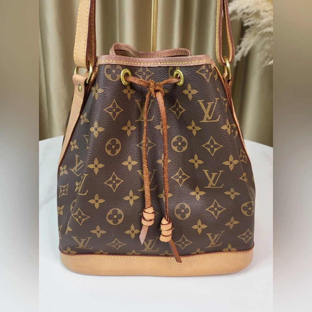 Louis Vuitton Monogram Petite Noe RFID(new model)